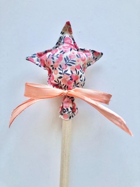 Baguette magique en tissu liberty