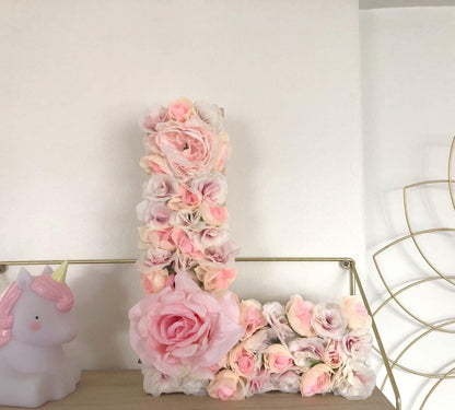 Lettre bois fleuries de roses differents cm