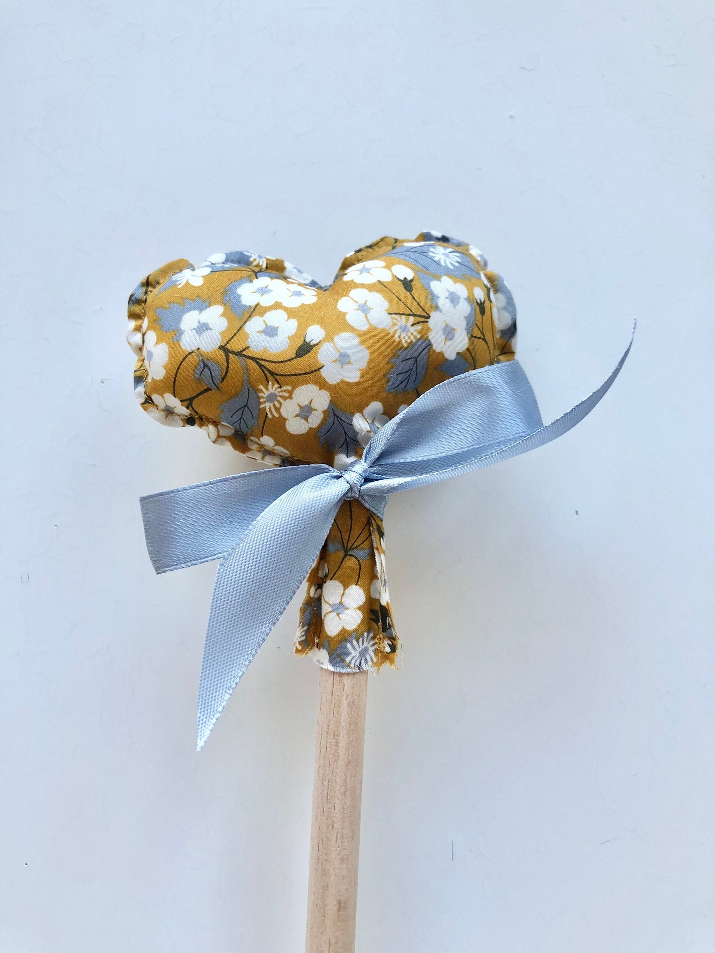 Baguette magique en tissu liberty