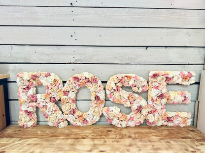 Lettre bois fleuries de roses differents cm