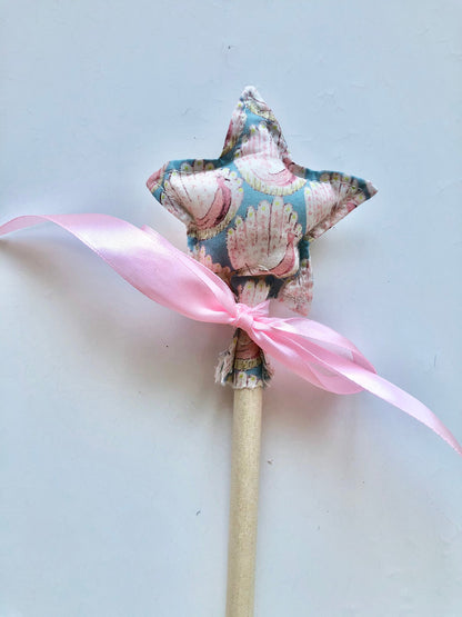 Baguette magique en tissu liberty