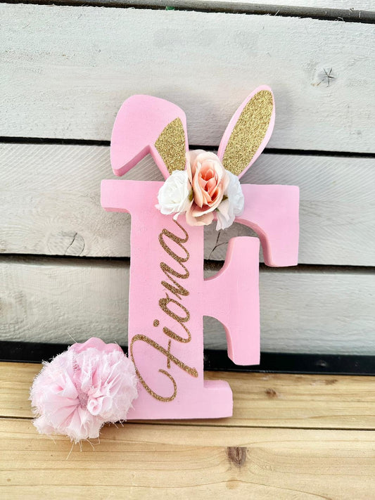 Lettre en bois lapin personnalisé