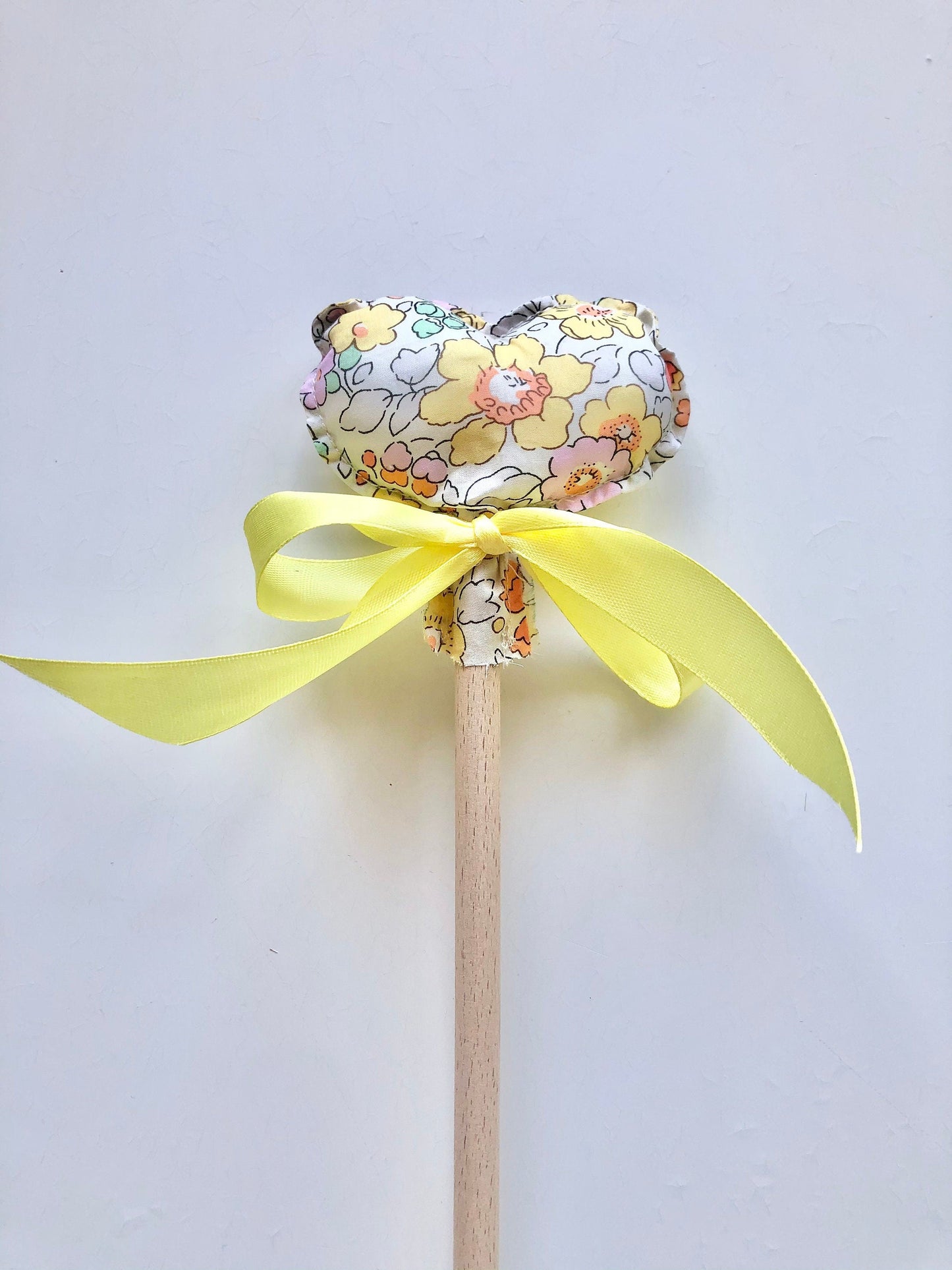 Baguette magique en tissu liberty